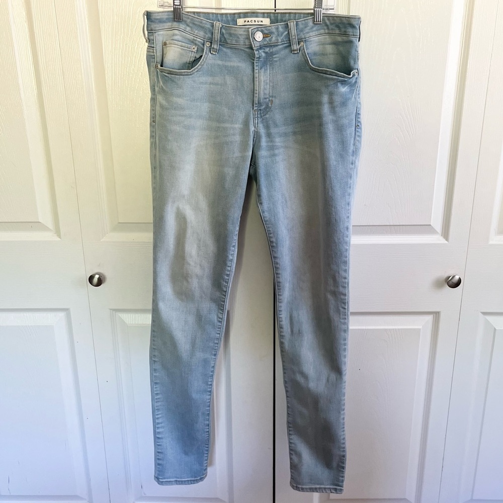 PacSun Light Wash Skinny Jeans